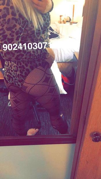 , 20  female escort, Halifax